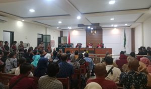 Sidang Vonis Pembunuhan Sadis Siswi SMA di Jombang Berakhir Ricuh