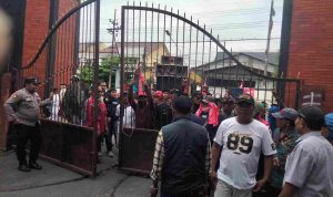 Demi warga tiron Warga: Dana Rp37 Miliar Hasil Pelepasan Aset Desa di Kediri, Kemana?