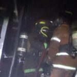 Kisah Perjuangan Damkar Padamkan Api Pabrik Boneka di Jombang, Pakai Selang Oksigen