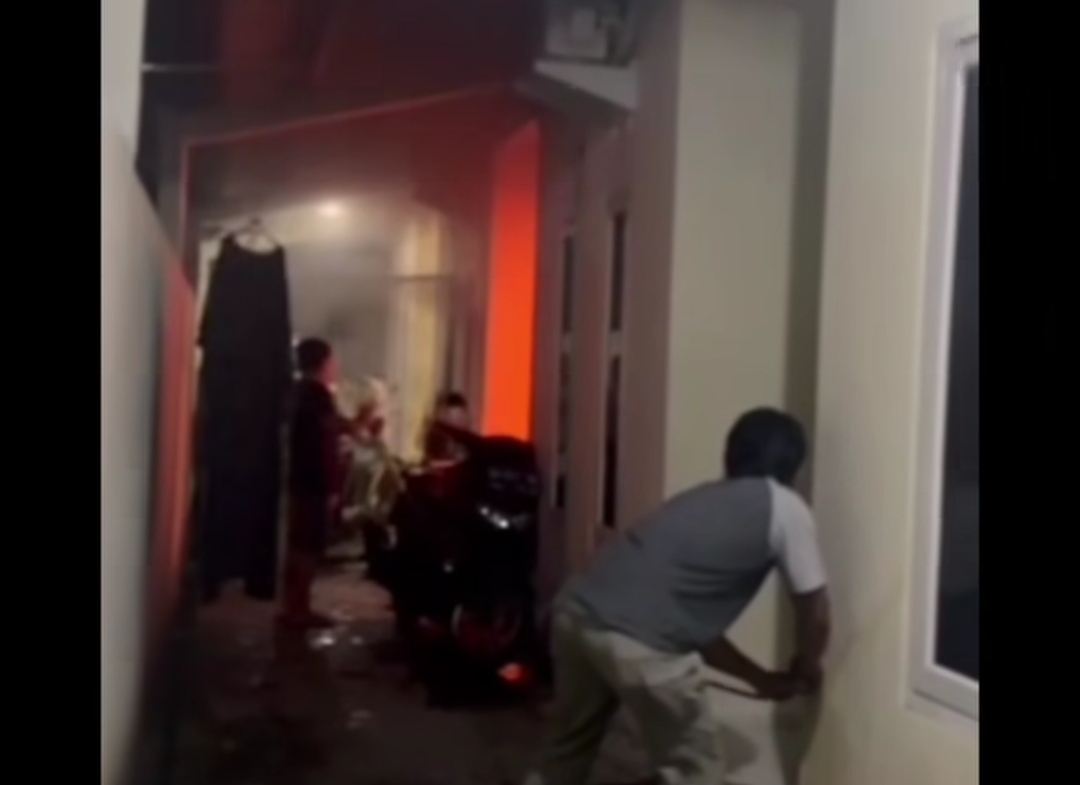 Tragedi Berdarah di Nganjuk: Ibu dan Anak Tewas Dibunuh, Kamar Kos Dibakar Pelaku