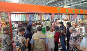 Sidak beras Jangan Panic Buying, Stok Beras di Pasar Kediri Masih Aman