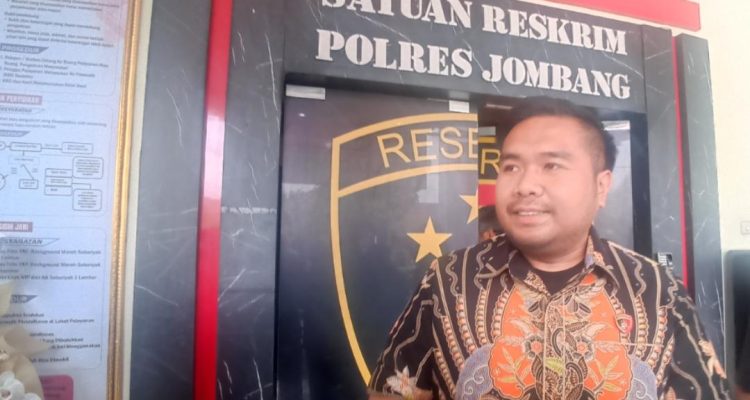 kasat Dimas Robin Diburu Polisi, Terduga Pembunuh Nenek Penjual Kopi di Jombang Masih Berkeliaran