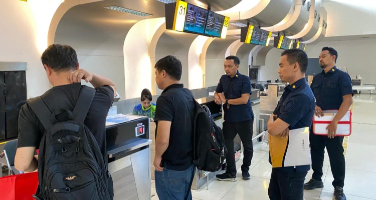 Dua WN Tiongkok Dideportasi, Imigrasi Kediri Tegaskan Pengawasan Izin Tinggal