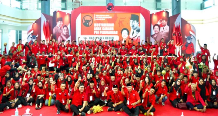 Regenerasi! 20 Persen Gen Z di Kepengurusan Baru PDI Perjuangan Kediri