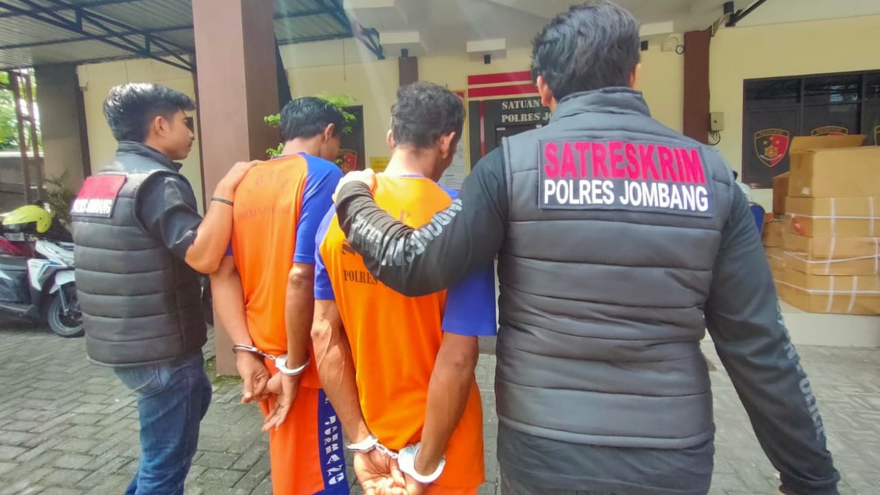 Mayat Pria Tanpa Busana di Sungai Jombang Terungkap, Dua Pelaku Asal Kediri Ditangkap