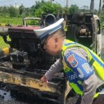 Pikap terbakar Penyebab Pikap Muat Mesin Diesel Terbakar di Exit Tol Bandar Jombang
