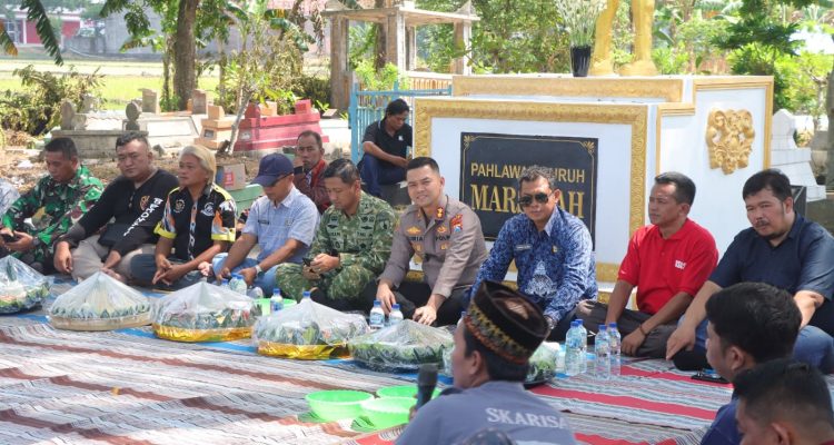 Selamatan Pemugaran Makam dan Museum Marsinah di Nganjuk