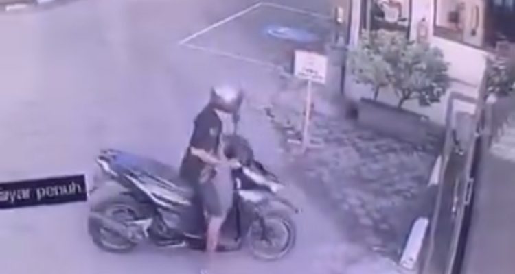 Motor Satpam Raib Diparkir di Pos Jaga Kantor BBPPTP Jombang, Pelaku Terekam CCTV