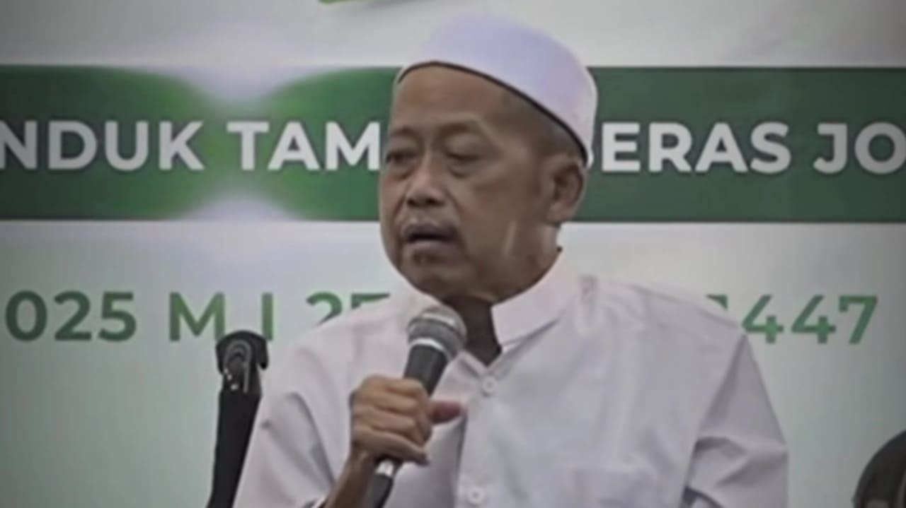 Kabar Duka Dari Pondok Pesantren Bahrul Ulum Jombang, KH Fadlulloh Malik Wafat