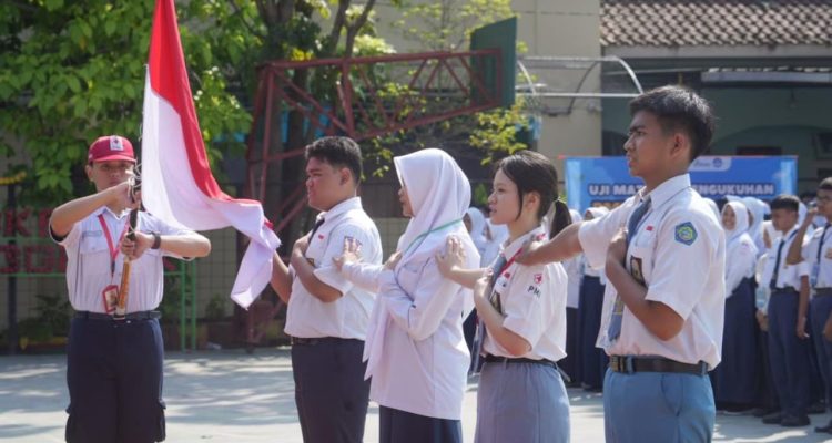 Pengukuhan PMR Kota Mojokerto PMR di Kota Mojokerto Selalu Siap Siaga Berikan Bantuan Kemanusiaan