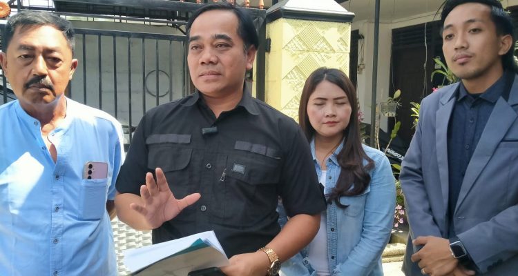 Tuntas! Perselisihan Batas Lahan Warga Kediri Berakhir Pemasangan Pagar