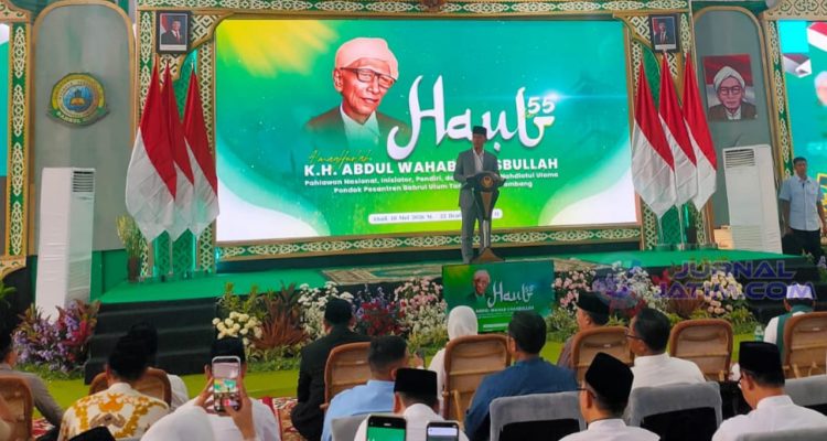 Wapres Gibran Hadiri Haul ke 55 Kiai Wahab di Jombang, Indonesia Butuh Santri Berakhlak!