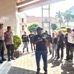 Demo DPRD Jombang Tagih Pembentukan Perda Sertijab Kepala Desa
