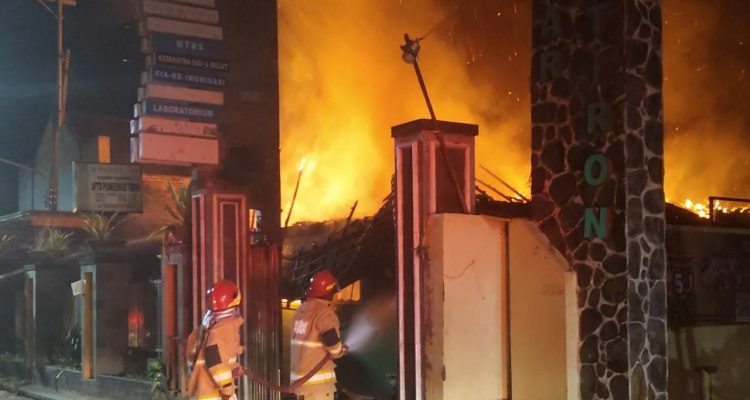 Kebakaran puskesmas turon Kebakaran Puskesmas Tiron Kediri Akibat Korsleting Listrik, Kerugian Capai Rp1 Miliar