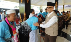 1.259 Jemaah Haji Jombang Kembali ke Tanah Air, 17 Dapat Bantuan UEA dan 4 Meninggal