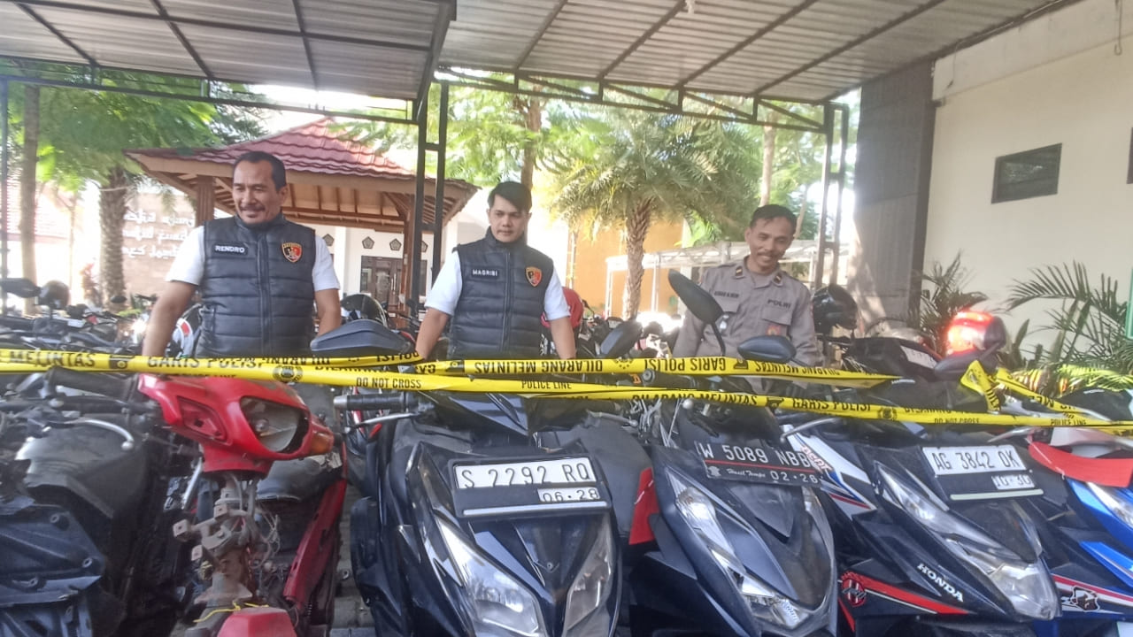 Beraksi di 14 Lokasi Acara Hiburan di Jombang, Komplotan Spesialis Curanmor Ditangkap