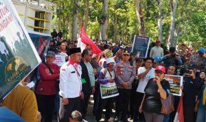 Ratusan Warga dari 12 Desa di Kediri Datangi Kebun Dhoho, Tuntut Status HGU