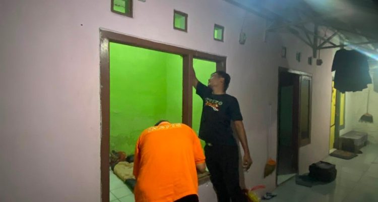 Warga Tunggorono Jombang Ditemukan Tewas Tergantung di Kamar Kos, Begini Kata Polisi