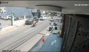 Sejoli Terekam CCTV Embat Motor Karyawan RSUD Jombang  di Sebelah Kamar Jenazah