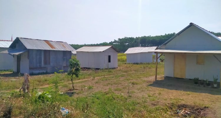 IMG-20260811-WA0023 Pendirian Rumah Bedeng di Lahan Eks HGU di Puncu Kediri Dipersoalkan