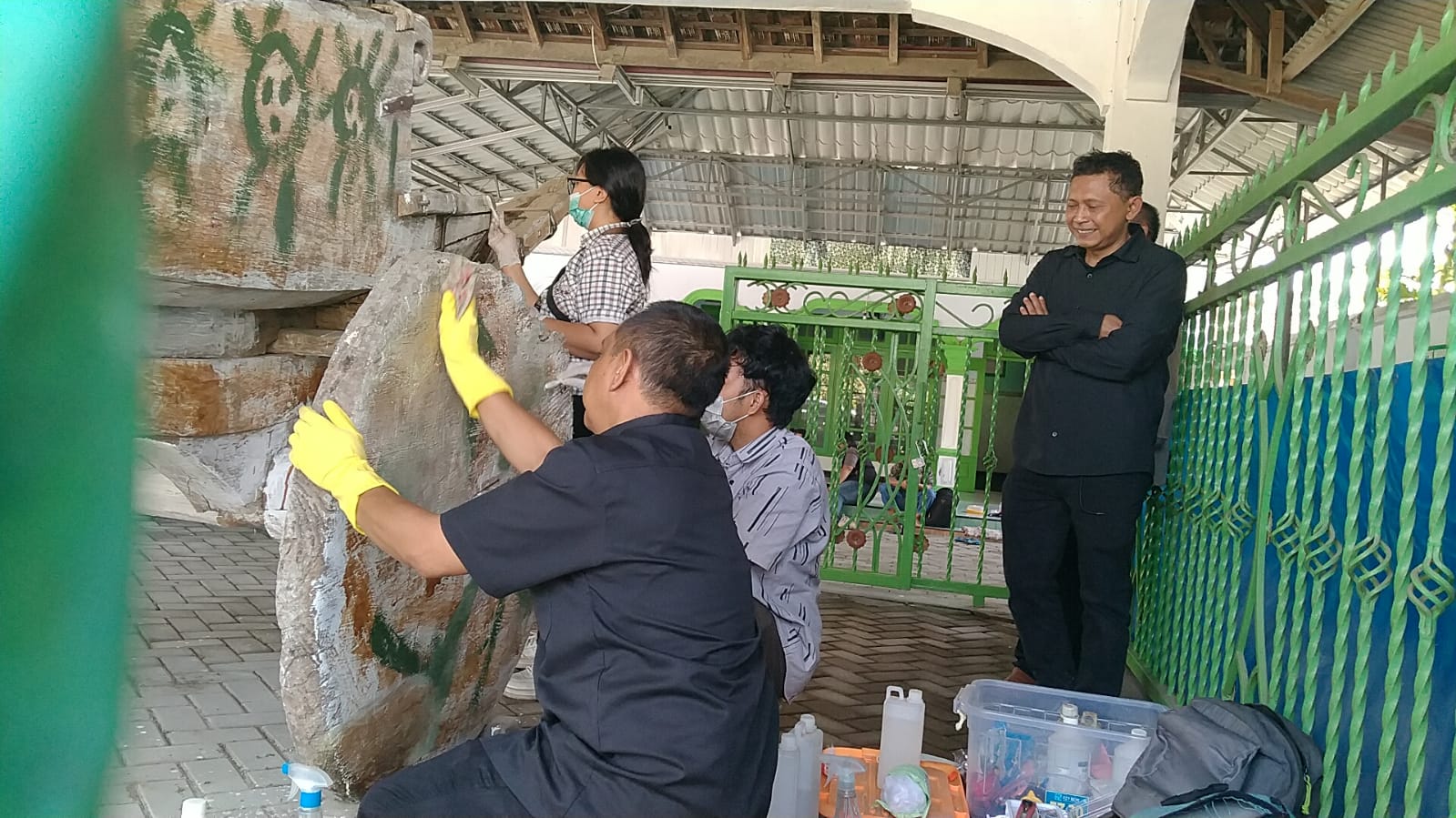 Cikar Mbah Gleyor di Kediri Dicoret, BPK Jatim Uji Metode Pembersihan Tanpa Rusak Kayu