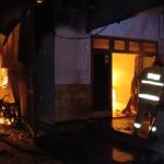 Kebakaran di Kediri Jatimm Kebakaran di Kediri Hanguskan Rumah dan Enam Kendaraan, Kerugian Capai Rp1 Miliar