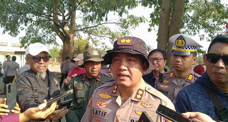 1002167636-100kb Lereng Kelud di Kediri Mendadak Dipenuhi Ratusan Personel, Karhutla Jadi Perhatian