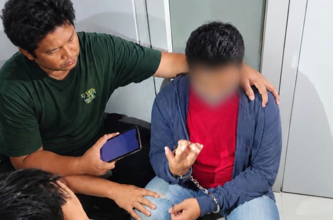 Lima Pemuda Diduga Pengedar Sabu di Ngajuk Keok