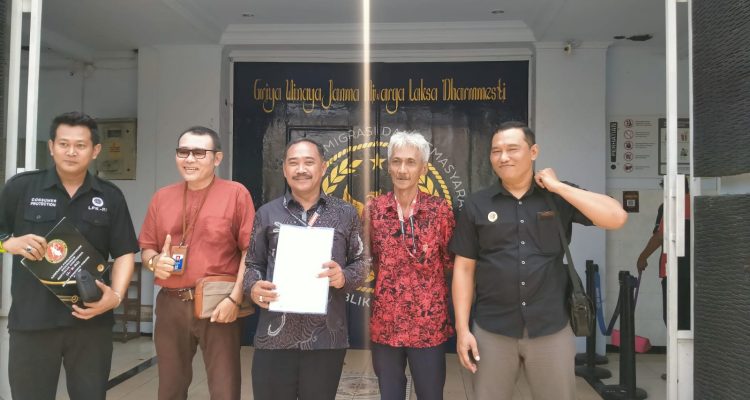 IMG-20261022-WA0007 Ditangkap di Jombang, Ditahan di Kediri: Tim Hukum Sopir Truk Rokok Ilegal Siapkan Praperadilan