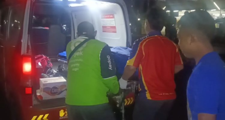 IMG-20261025-WA0008 Kecelakaan Motor Bonceng Tiga di Jombang, Remaja Tewas di Kolong Truk Boks
