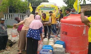 25 Ribu Liter Air Digelontorkan ke Kebonrejo Kediri, Warga Ingin Sumur Bor